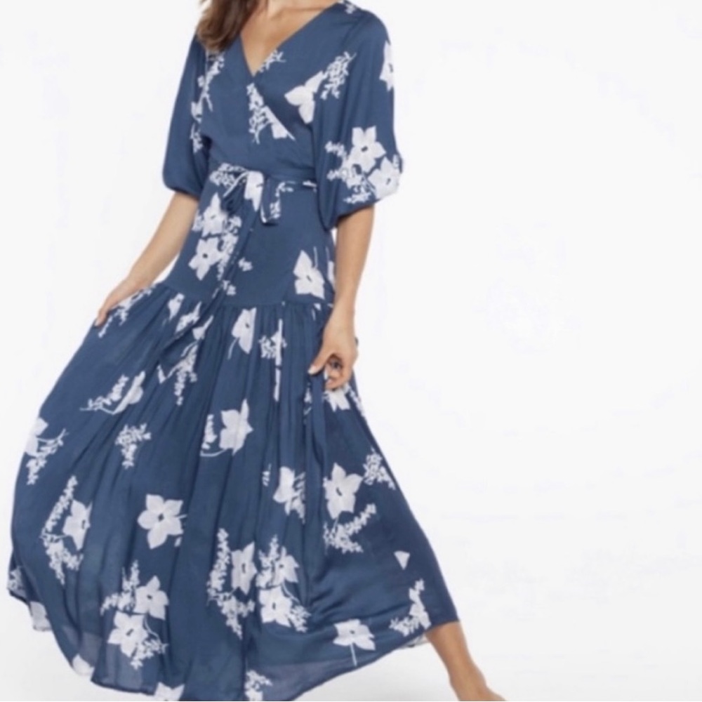 Gillia dress. NWT. XS.